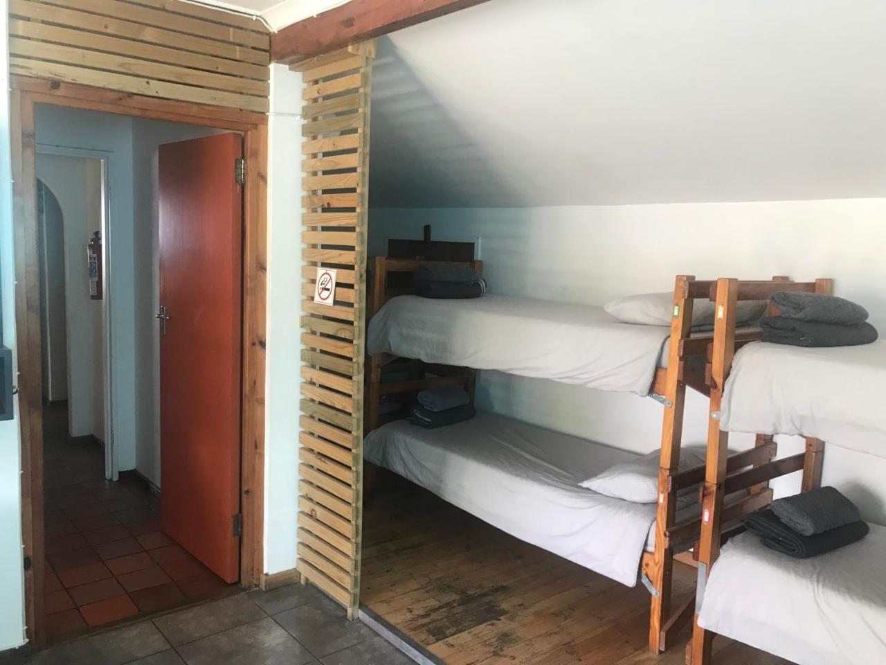 Albergo For Backpackers Плеттенберг-Бей Экстерьер фото